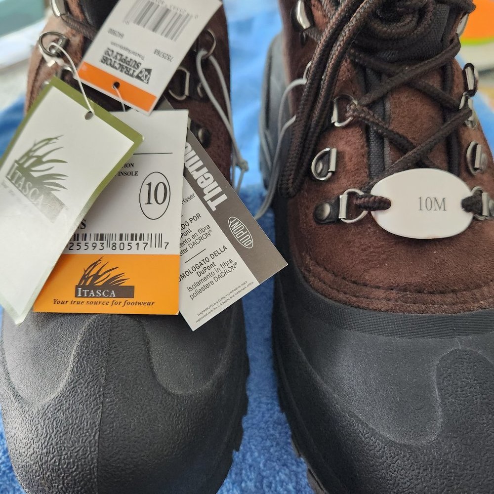 Itasca boots, NWT , Thermolite